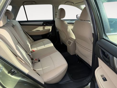 Used 2016 Subaru Outback 2.5i image 18