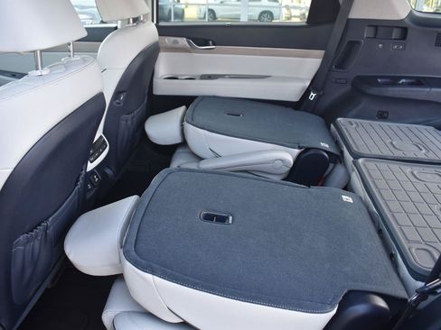 Used 2021 Hyundai Palisade Limited FWD image 53