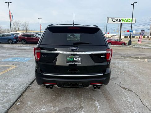 Used 2018 Ford Explorer Platinum image 10