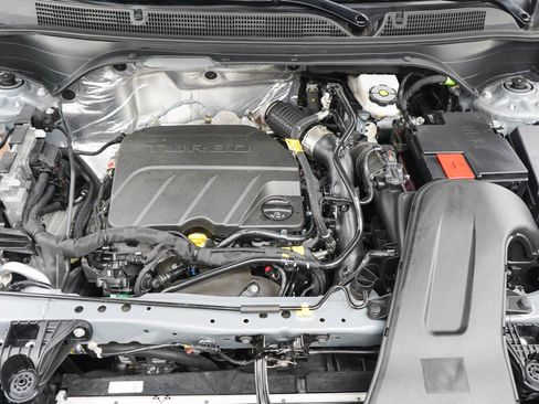 Used 2024 Buick Envista Avenir FWD image 31