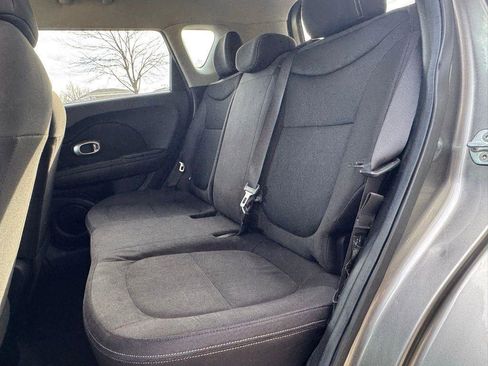 Used 2016 Kia Soul Base w/ Convenience Package image 63