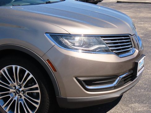 Used 2016 Lincoln MKX Reserve w/ Climate Package image 6