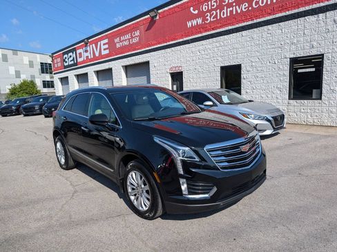 Used 2017 Cadillac XT5 FWD image 1
