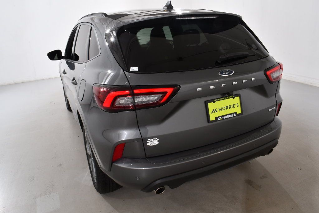 Used 2023 Ford Escape ST-Line w/ Tech Pack #1 AWD/4WD image 14