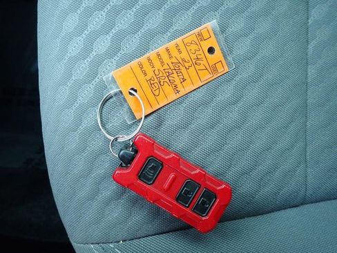 Certified 2023 Toyota Tacoma SR5 image 30