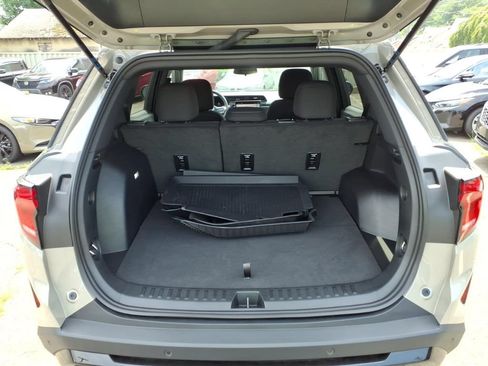 Used 2026 GMC Terrain Elevation w/ Black Edition AWD/4WD image 12