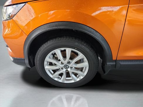 Used 2022 Nissan Rogue Sport SV FWD image 29