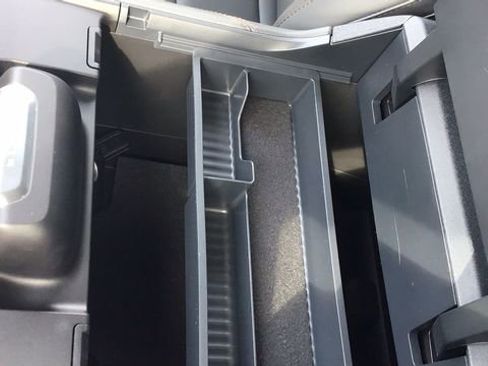 New 2025 Ford Expedition Max Active image 27