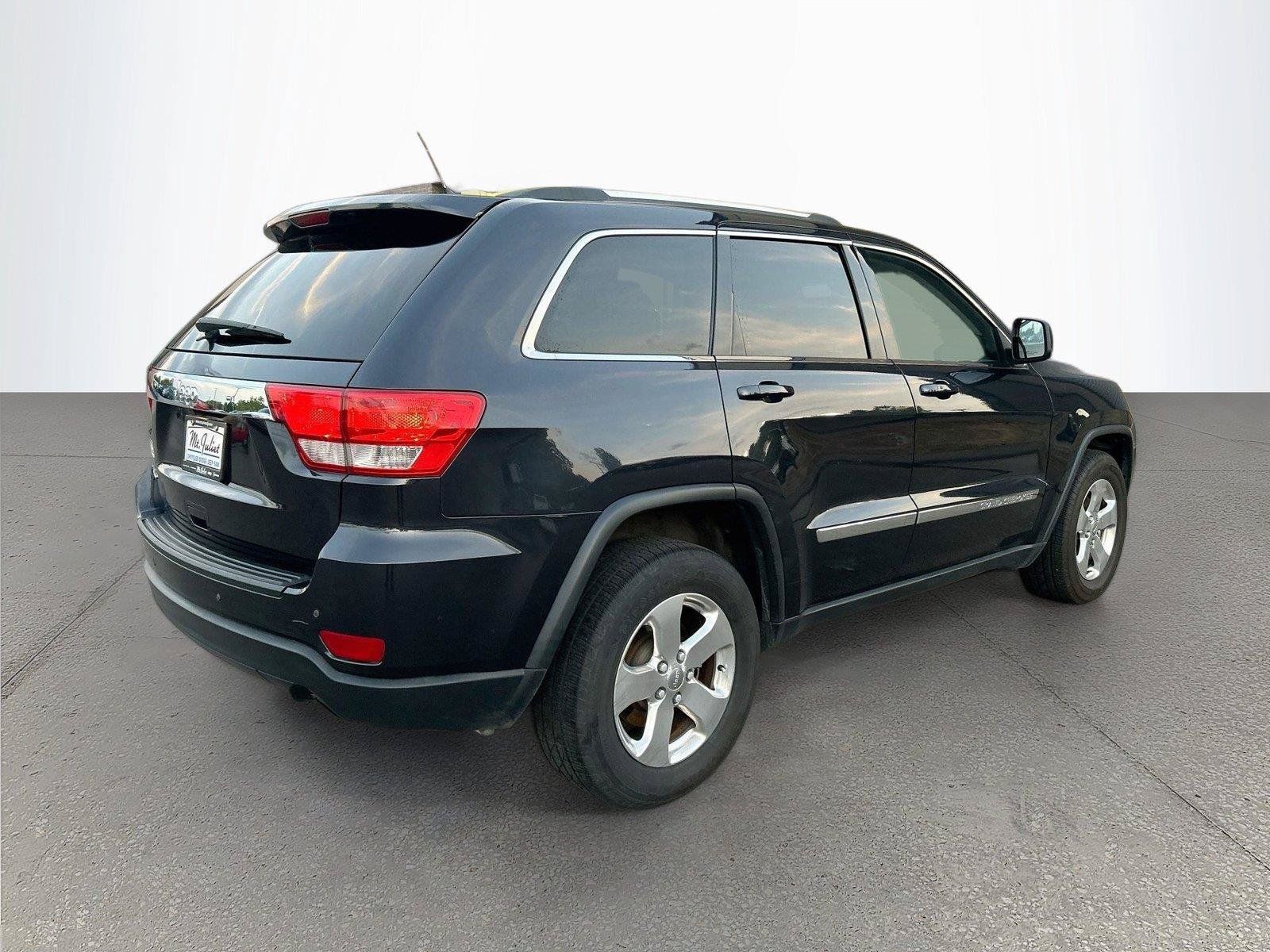 Used 2013 Jeep Grand Cherokee Laredo AWD/4WD image 4