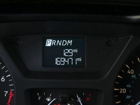 Used 2018 Ford Transit 250 Base image 17