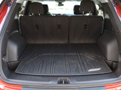 Used 2021 Chevrolet Blazer LT image 38