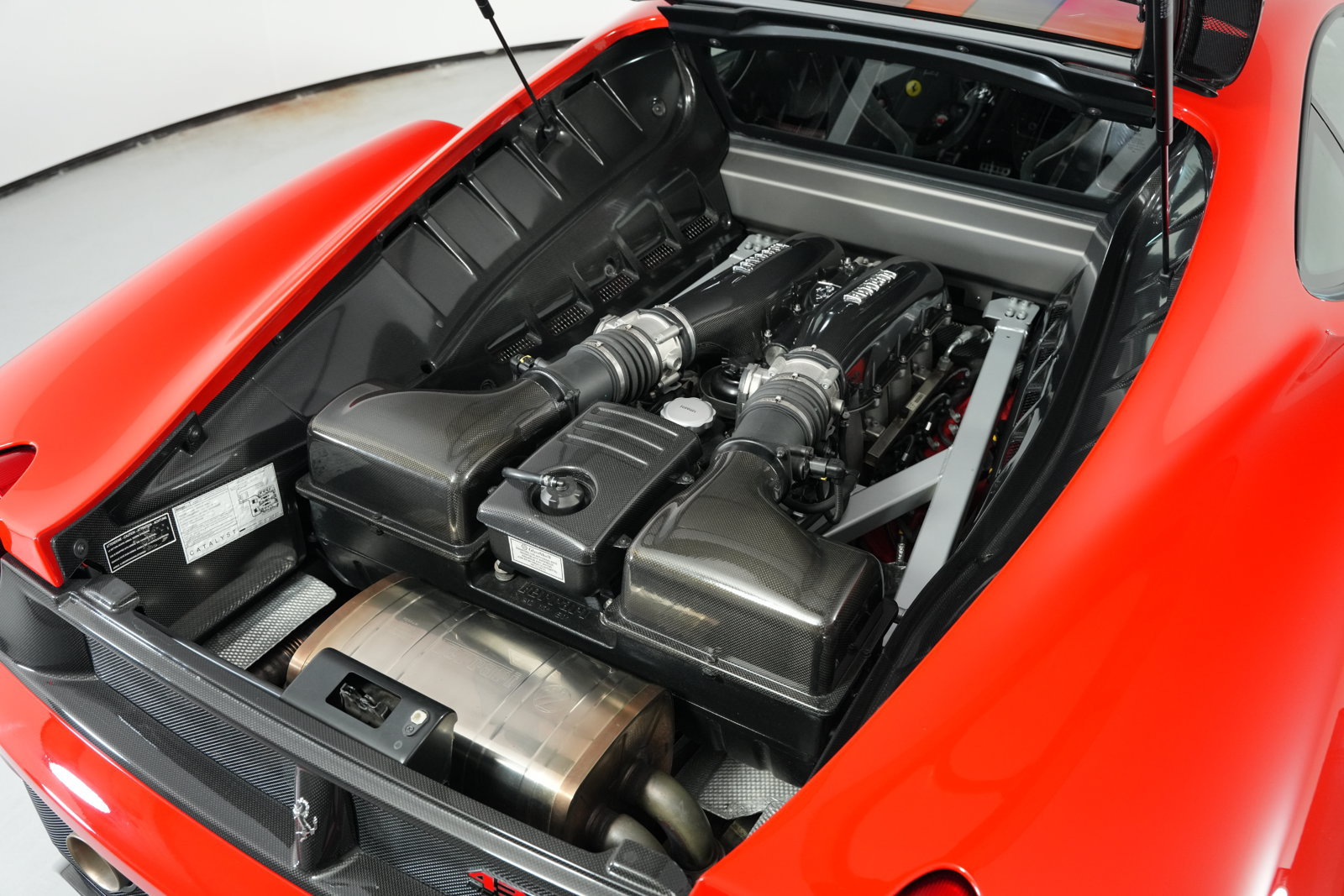 Used 2009 Ferrari F430 Scuderia RWD image 12
