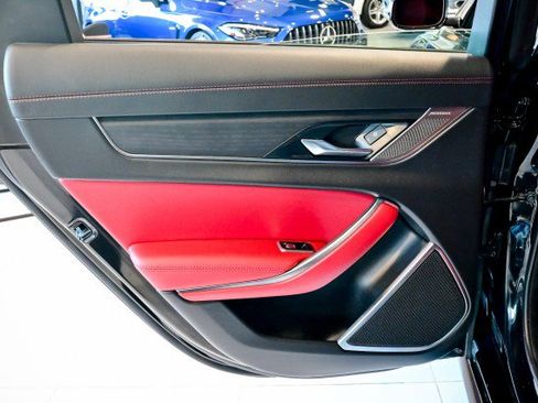 Used 2024 Jaguar XF R-Dynamic SE image 21