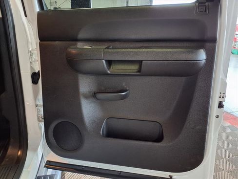 Used 2012 GMC Sierra 2500 SLE w/ SLE Preferred Package image 10