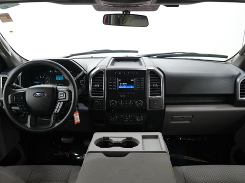 Used 2015 Ford F150 XLT AWD/4WD image 13