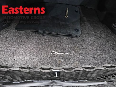 Used 2015 Lexus ES 350 w/ Luxury Package FWD image 9