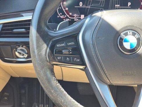 Used 2021 BMW 530i w/ Convenience Package RWD image 22