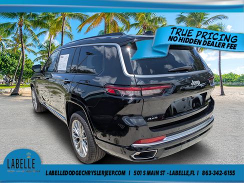 Used 2024 Jeep Grand Cherokee L Summit AWD/4WD image 5