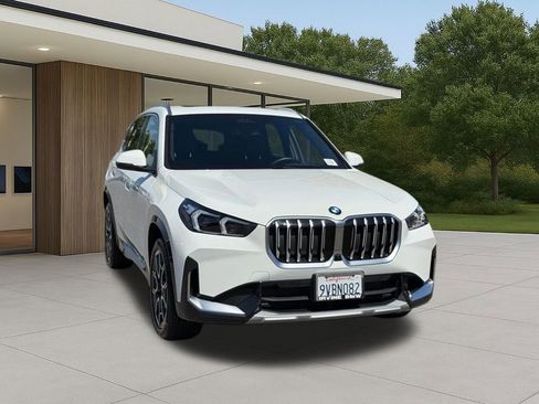 Used 2026 BMW X1 xDrive28i w/ Technology Package image 5
