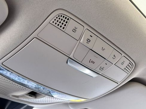 Certified 2022 Mercedes-Benz GLC 300 4MATIC image 33