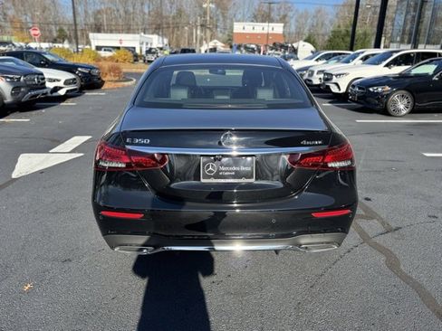 Certified 2022 Mercedes-Benz E 350 4MATIC Sedan image 4