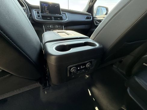 Used 2021 Chevrolet Tahoe Z71 w/ Z71 Signature Package image 33