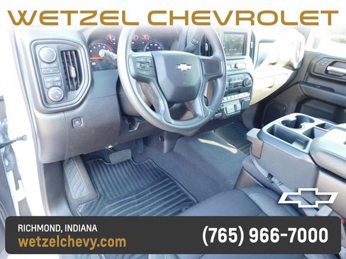 Used 2024 Chevrolet Silverado 2500 Custom w/ Custom Value Package AWD/4WD image 19