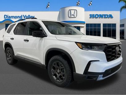 New 2025 Honda Pilot TrailSport