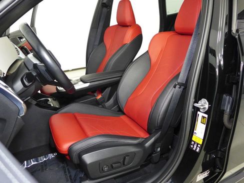 Used 2023 BMW X1 xDrive28i w/ M Sport Package image 22