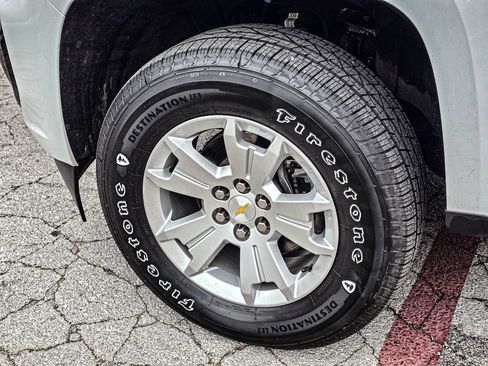 Used 2022 Chevrolet Colorado LT w/ Fleet Safety Package RWD image 8