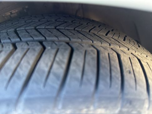 Used 2021 Toyota Camry XSE w/ Navigation Package image 15