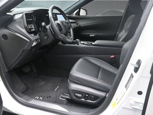 Used 2024 Lexus RX 350 FWD w/ Technology Package image 17