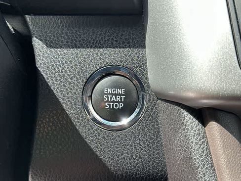 Used 2015 Toyota Highlander Limited AWD/4WD image 11