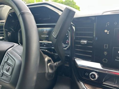 Used 2024 GMC Sierra 1500 Elevation AWD/4WD image 41