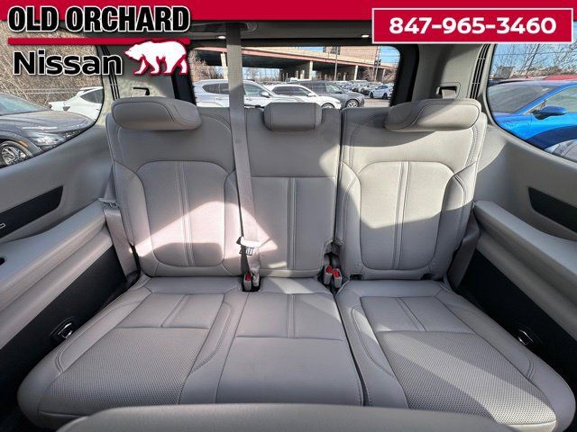 Used 2023 Jeep Wagoneer 4WD w/ Premium Group I image 15