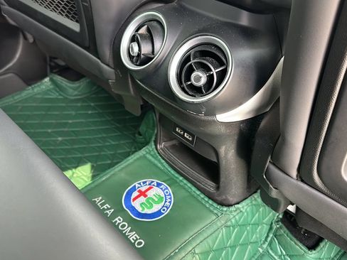 Used 2021 Alfa Romeo Stelvio Quadrifoglio w/ Nero Edizone Quadrifoglio AWD/4WD image 20