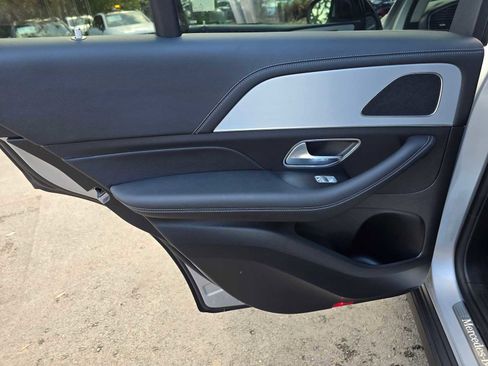 Certified 2025 Mercedes-Benz GLE 350 4MATIC image 21