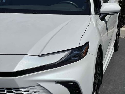 Used 2025 Toyota Camry XSE FWD image 43