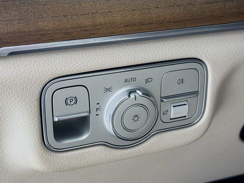 Certified 2021 Mercedes-Benz GLE 350 image 11