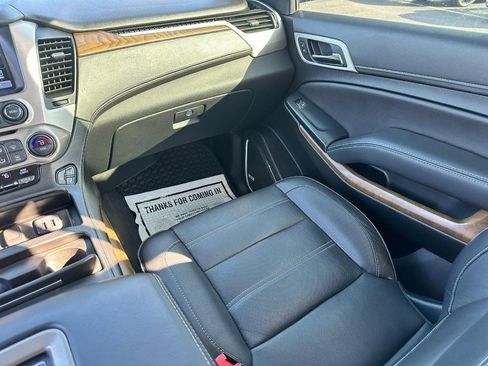 Used 2020 GMC Yukon XL Denali w/ Open Road Package image 19