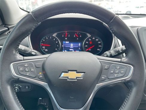 Used 2020 Chevrolet Equinox LT image 11