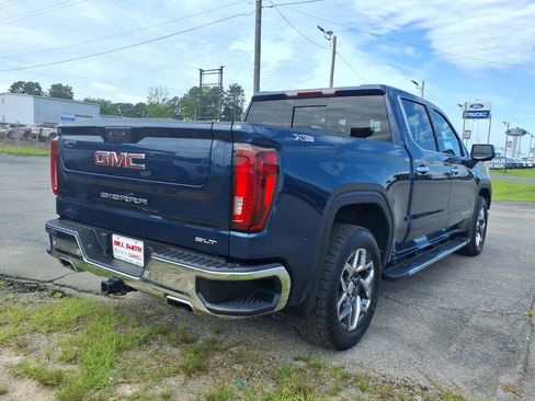 Used 2023 GMC Sierra 1500 SLT w/ SLT Premium Plus Package AWD/4WD image 7