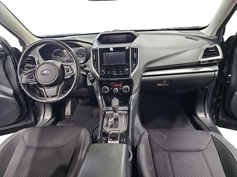 Used 2022 Subaru Forester Premium AWD/4WD image 9