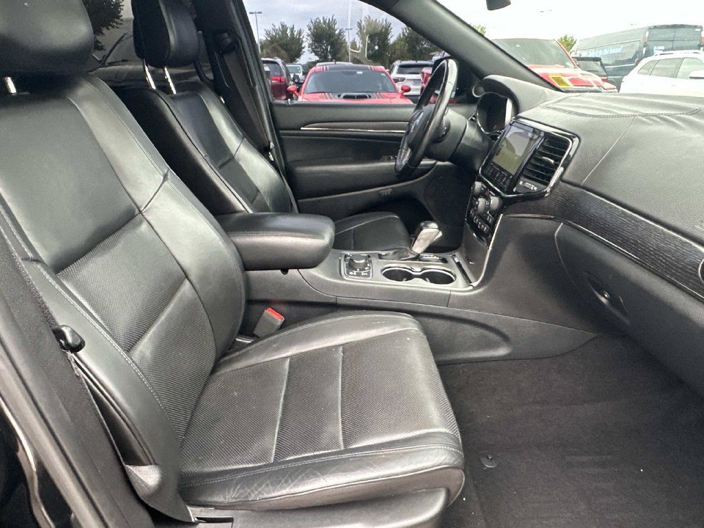 Used 2020 Jeep Grand Cherokee High Altitude AWD/4WD image 13