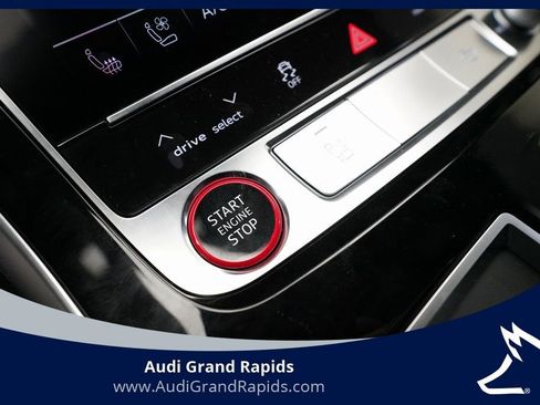 New 2026 Audi SQ7 Premium Plus image 35