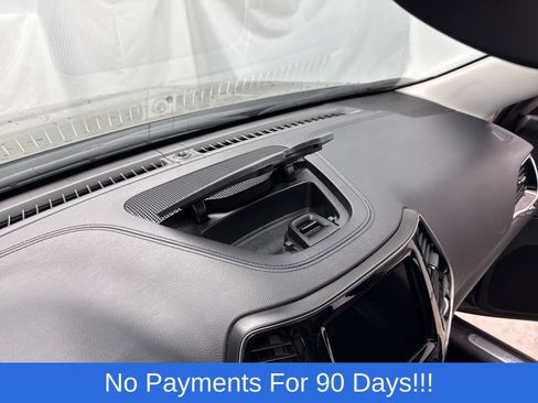 Used 2020 Jeep Cherokee Limited w/ Technology Group AWD/4WD image 19
