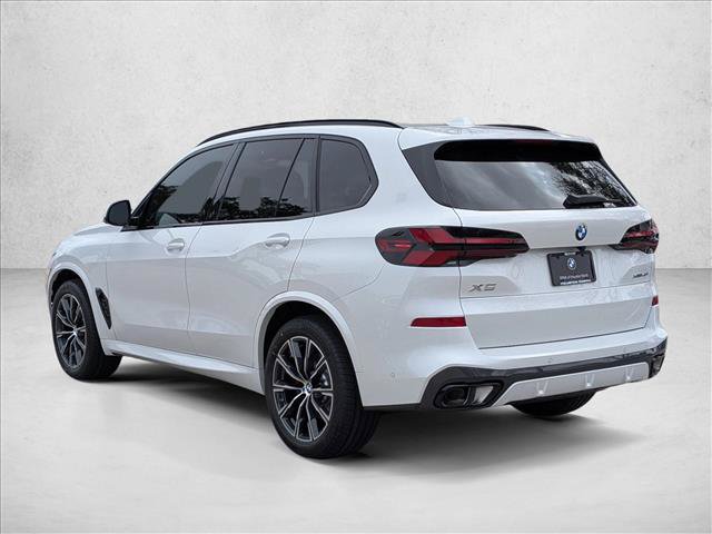 Used 2026 BMW X5 xDrive40i w/ M Sport Package AWD/4WD image 8