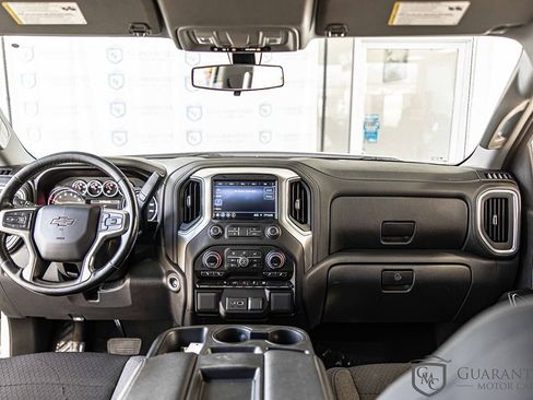 Used 2021 Chevrolet Silverado 1500 RST AWD/4WD image 34