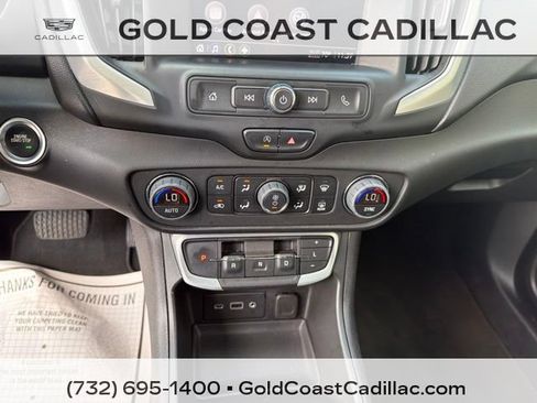 Used 2023 GMC Terrain SLE w/ Driver Convenience Package AWD/4WD image 23