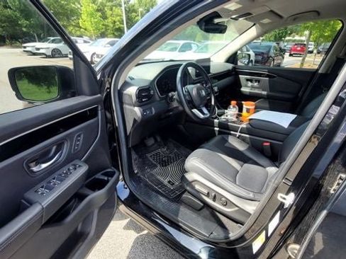 Used 2025 Honda Pilot EX-L image 9